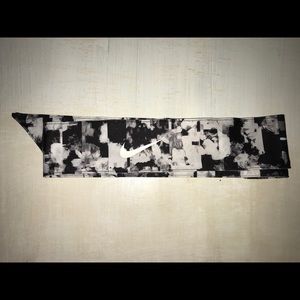 Nike headband